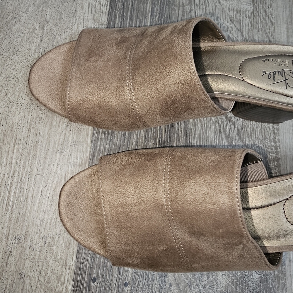 Lifestride Soft System Brown Open Toe Flex Sole S… - image 4